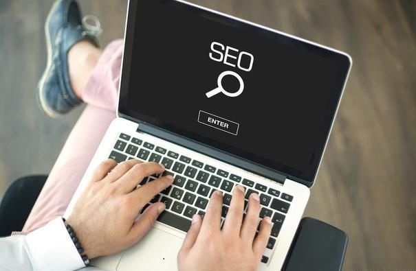 怎么辨別網(wǎng)站優(yōu)化公司的好壞？選擇它們可以遵從這幾個要點！